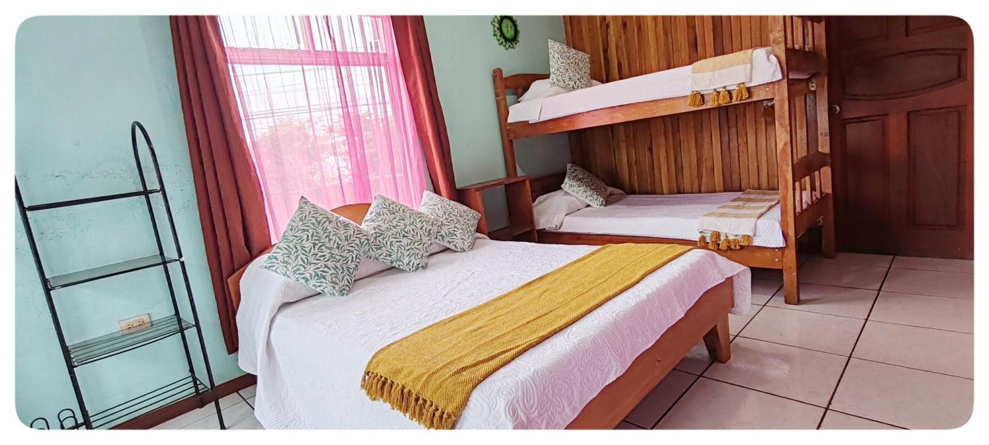 Hotel & Hostel Sloth Backpackers Monteverde Luaran gambar