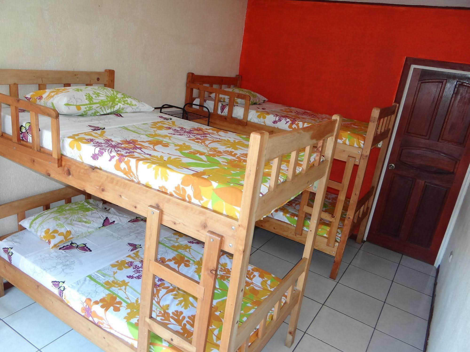 Hotel & Hostel Sloth Backpackers Monteverde Luaran gambar